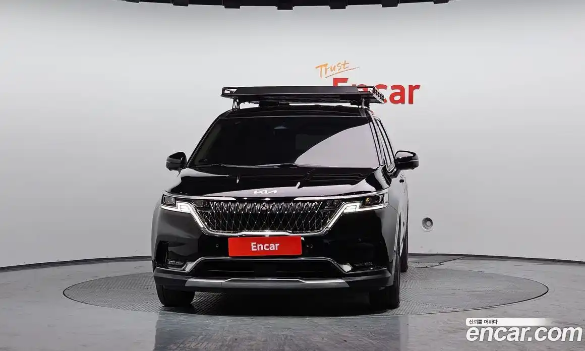 Kia Canival 2023 3.5 Автомат в Москве № 816182, фото 3