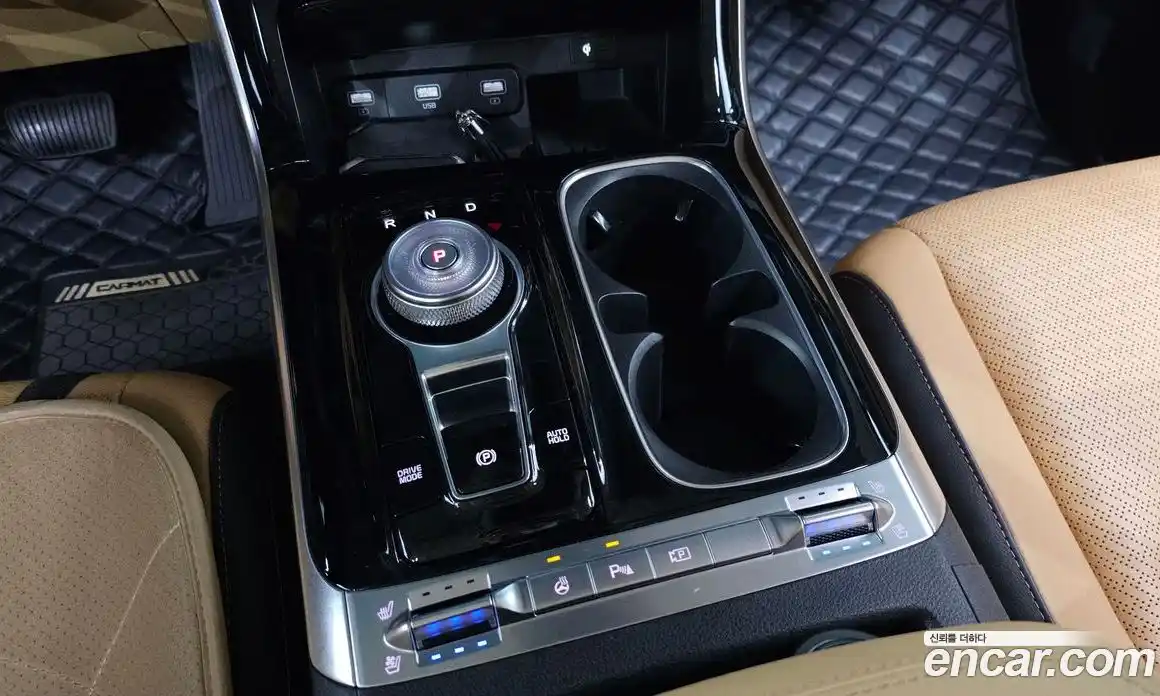 Kia Canival 2023 3.5 Автомат в Москве № 816182, фото 9