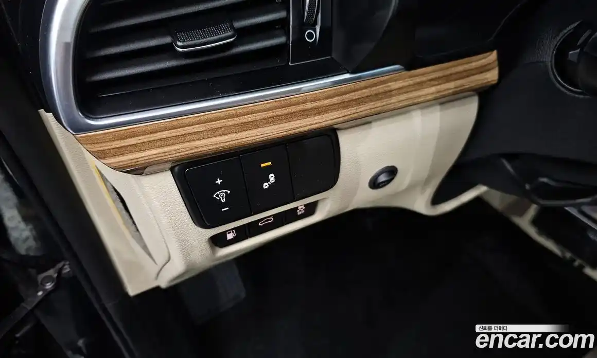 Kia K7 2018 2.4 Автомат в Москве № 816291, фото 16