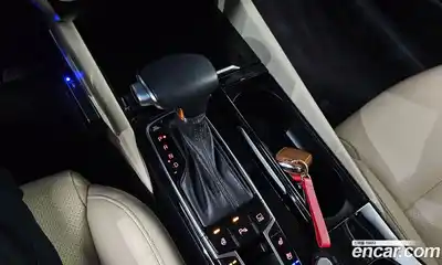 Kia K7 2018 2.4 Автомат в Москве № 816291, миниатюра 9