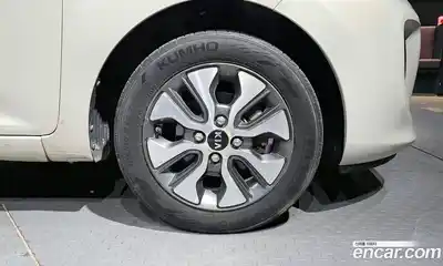 Kia Morning 2015 1.0 Автомат в Москве № 816362, миниатюра 5