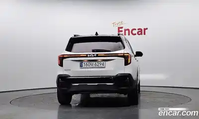 Kia Seltos 2023 1.6 Автомат в Москве № 816439, миниатюра 4