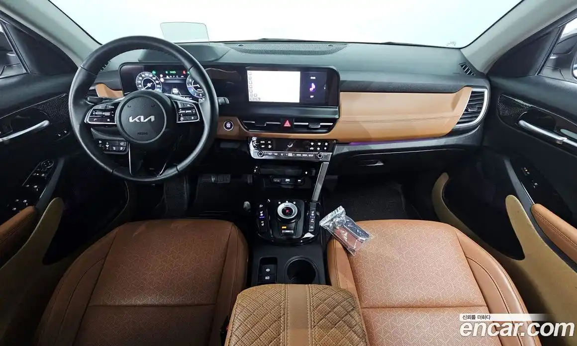 Kia Seltos 2023 1.6 Автомат в Москве № 816439, фото 7