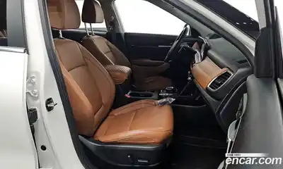 Kia Seltos 2023 1.6 Автомат в Москве № 816439, миниатюра 10