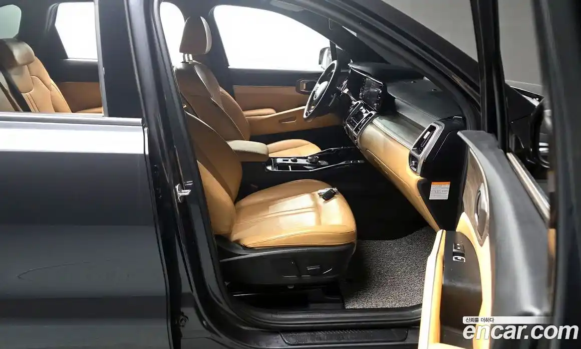 Kia Sorento 2022 1.6 Автомат в Москве № 816510, фото 11