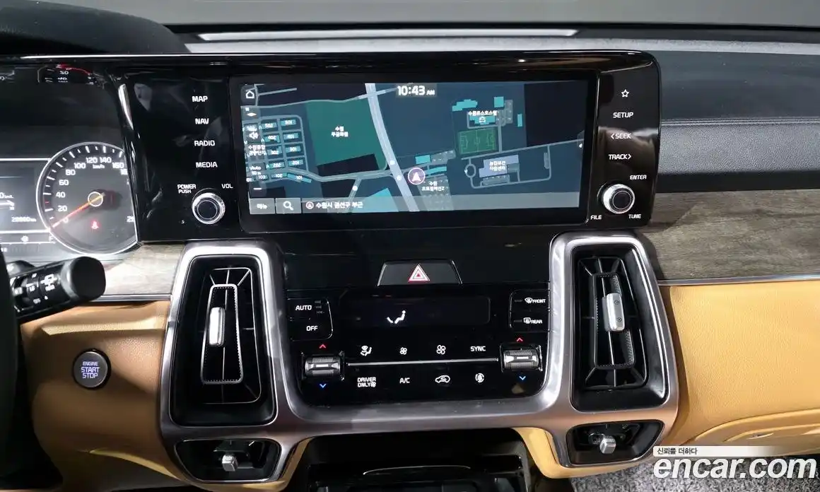 Kia Sorento 2022 1.6 Автомат в Москве № 816510, фото 14