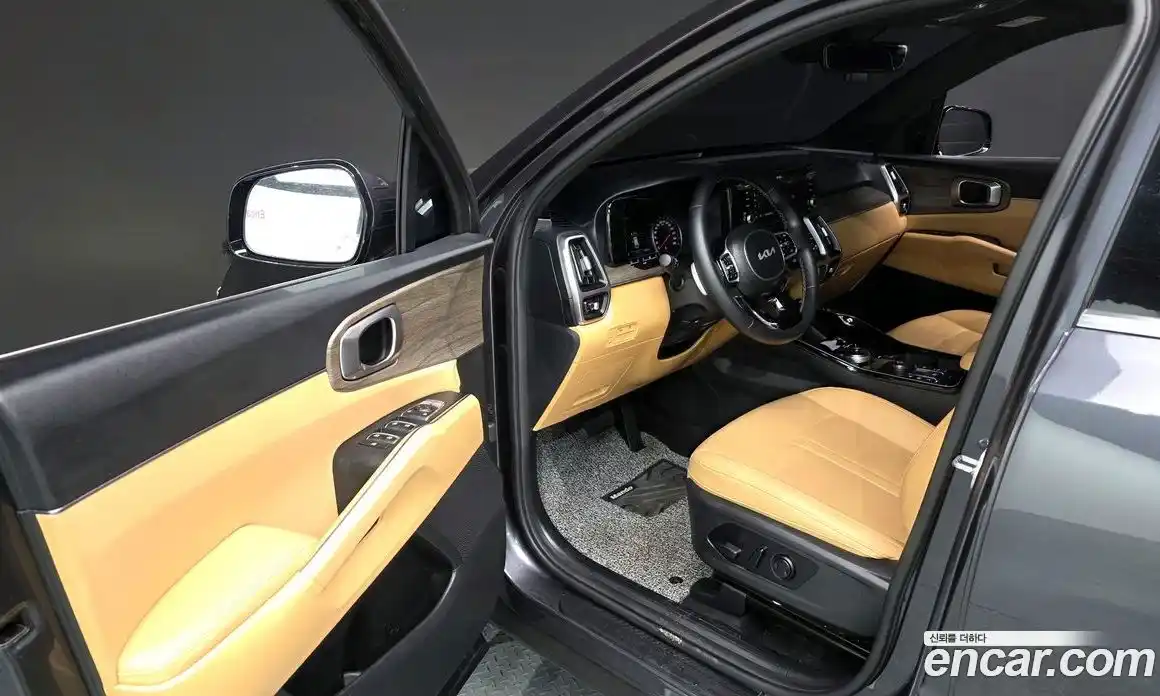 Kia Sorento 2022 1.6 Автомат в Москве № 816510, фото 10