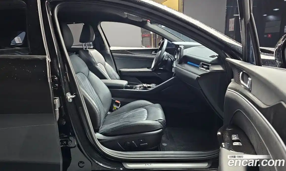 Kia K5 2023 2.0 Автомат в Москве № 816656, фото 10