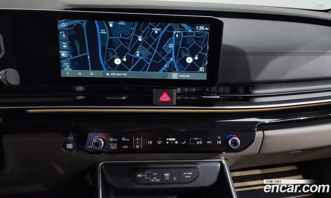 Kia Canival 2024 1.6 Автомат в Москве № 816795, фото 14