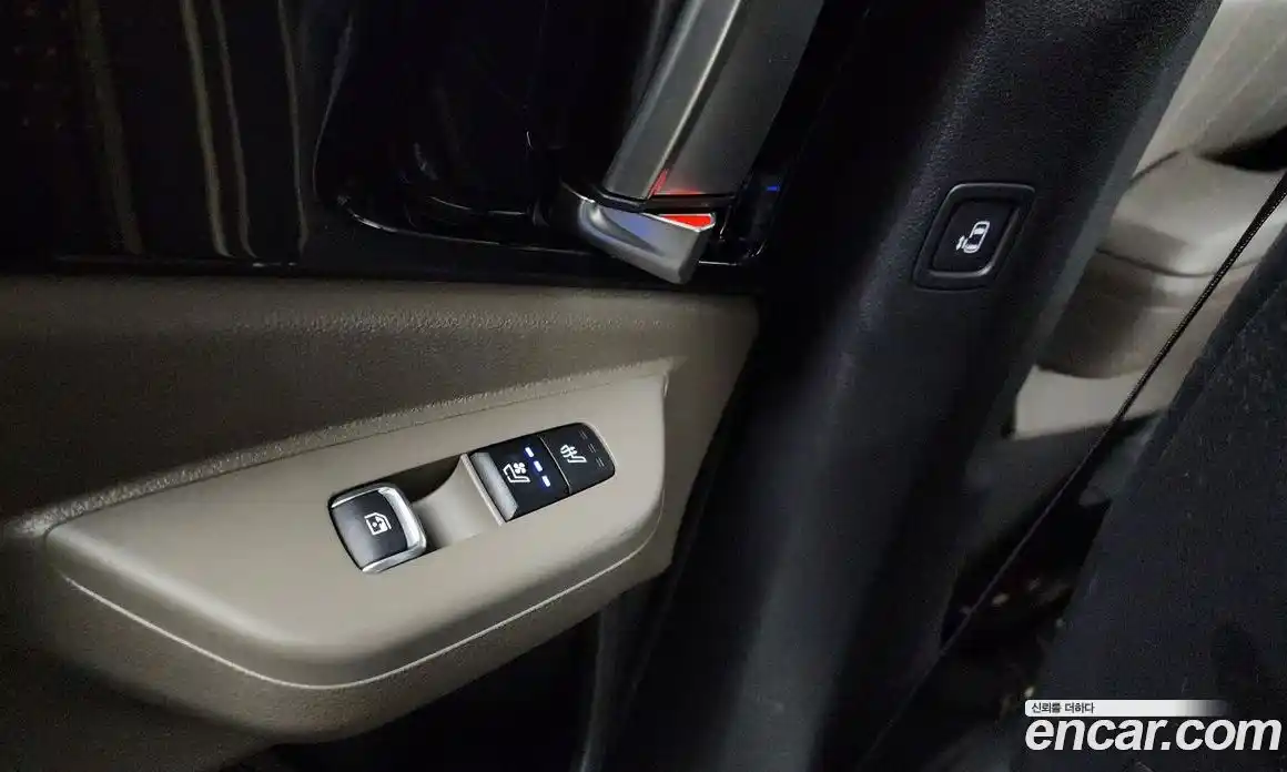 Kia Canival 2024 1.6 Автомат в Москве № 816795, фото 18