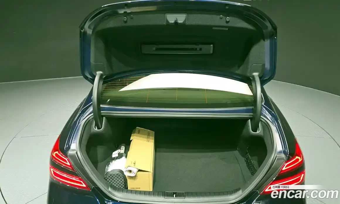 Genesis G70 2024 2.5 Автомат в Москве № 817165, фото 20