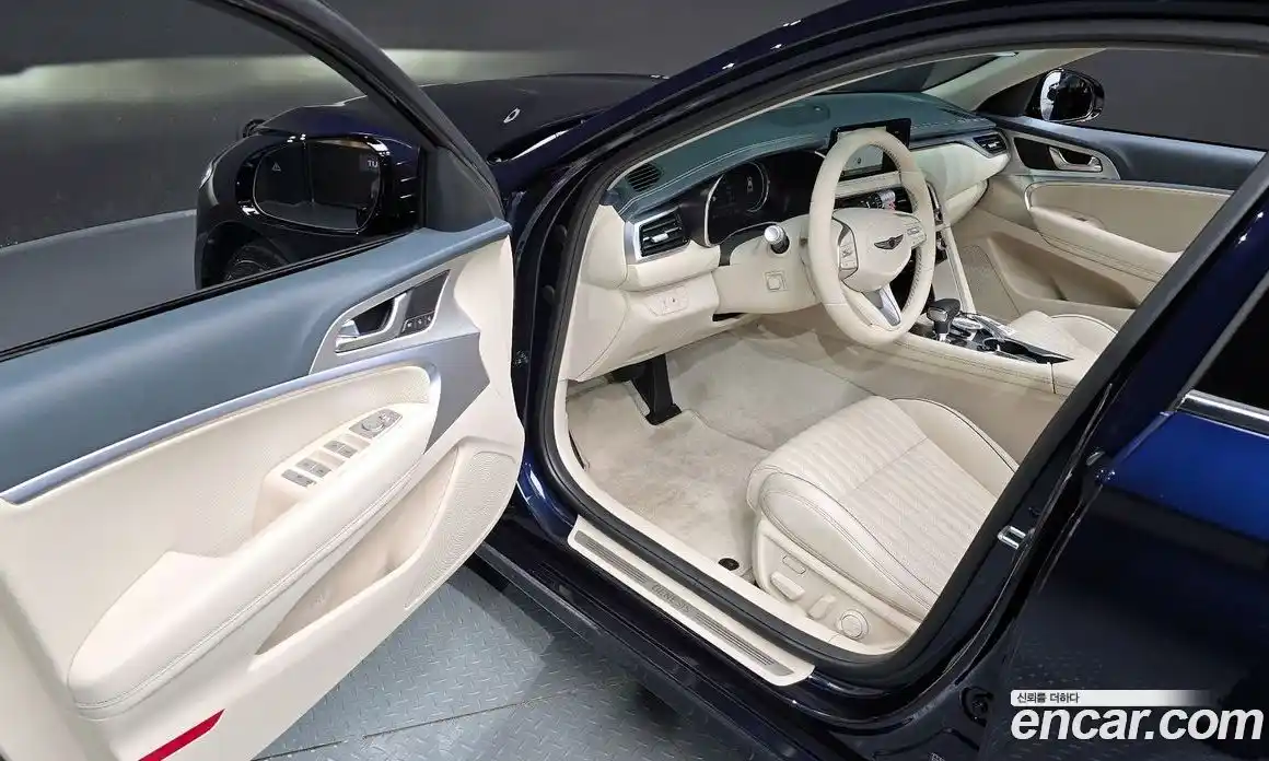 Genesis G70 2024 2.5 Автомат в Москве № 817165, фото 10