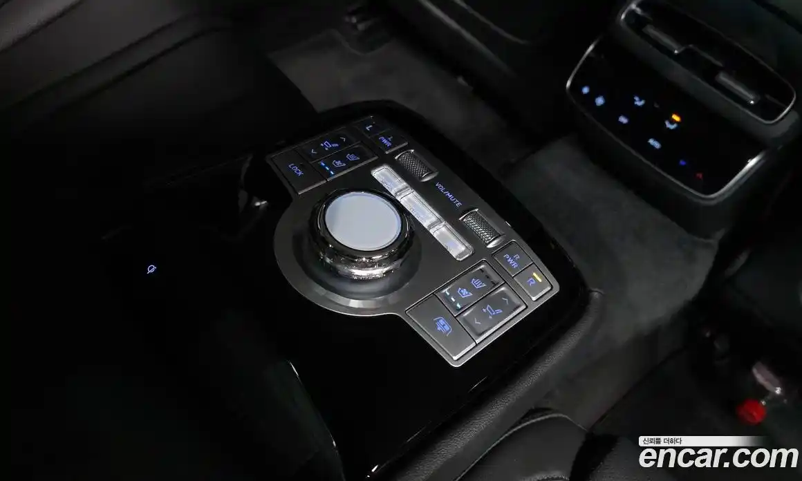 Genesis G80 2025 2.5 Автомат в Москве № 817178, фото 17