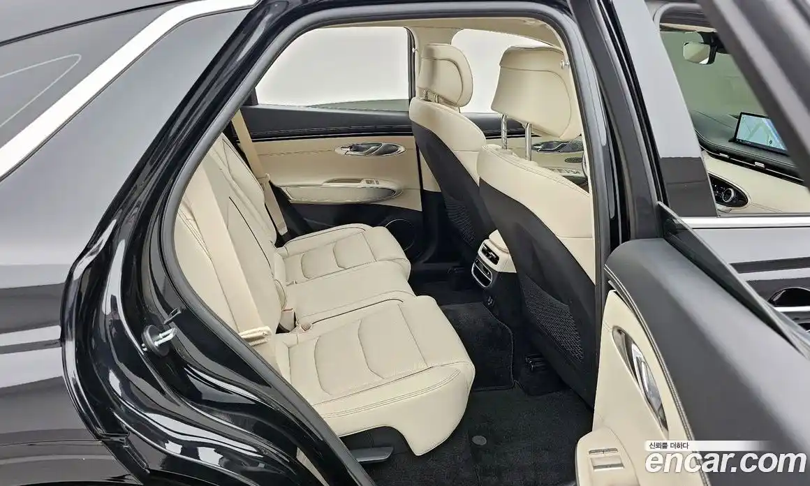 Genesis GV70 2021 2.5 Автомат в Москве № 817206, фото 12