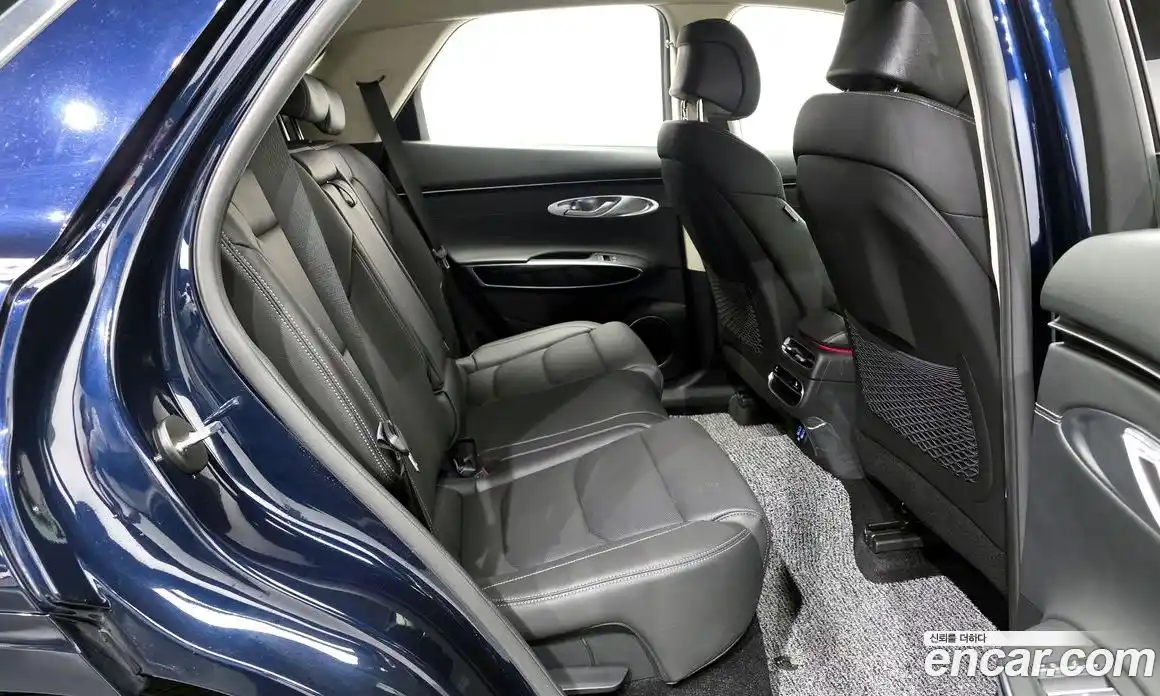 Genesis GV70 2023 2.5 Автомат в Москве № 817210, фото 12