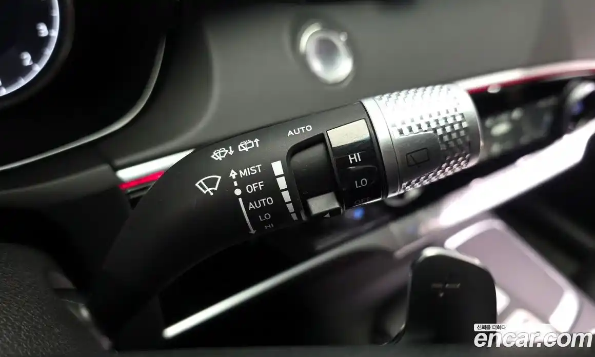 Genesis GV70 2023 2.5 Автомат в Москве № 817210, фото 18