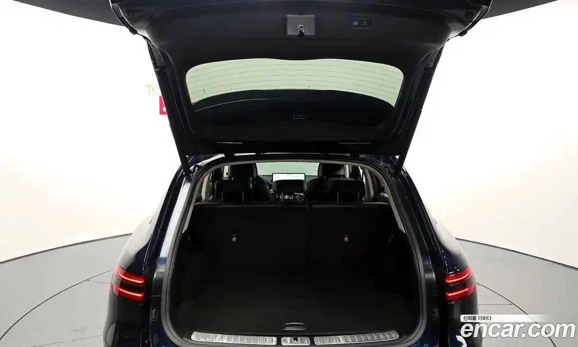 Genesis GV70 2023 2.5 Автомат в Москве № 817210, фото 20