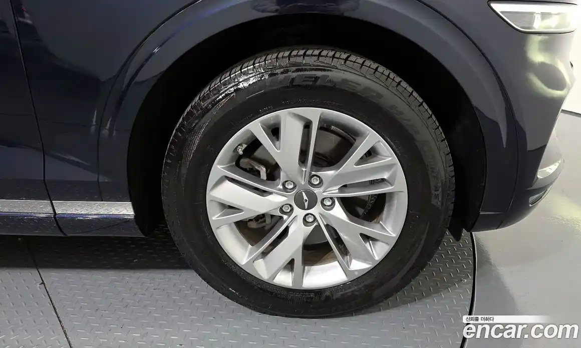 Genesis GV70 2023 2.5 Автомат в Москве № 817210, фото 5