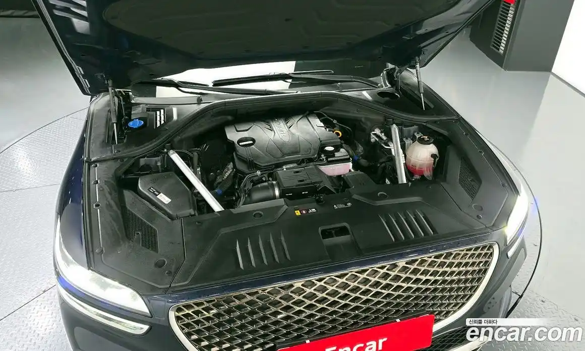 Genesis GV70 2023 2.5 Автомат в Москве № 817210, фото 6