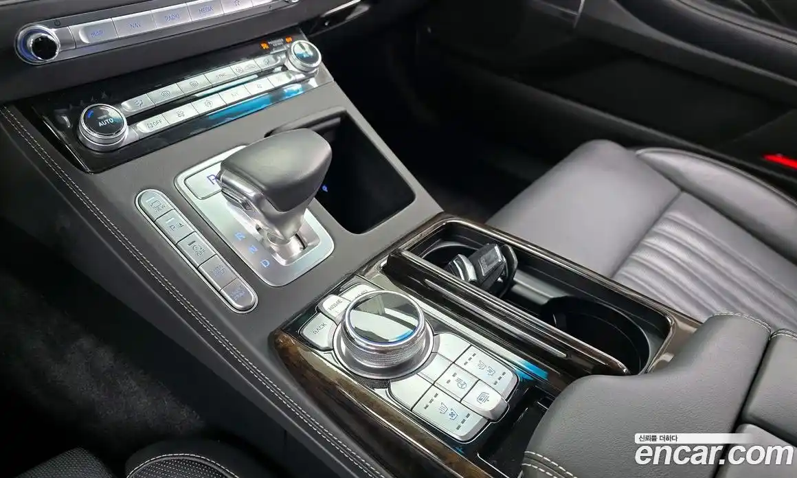 Genesis G90 2021 3.8 Автомат в Москве № 817259, фото 13