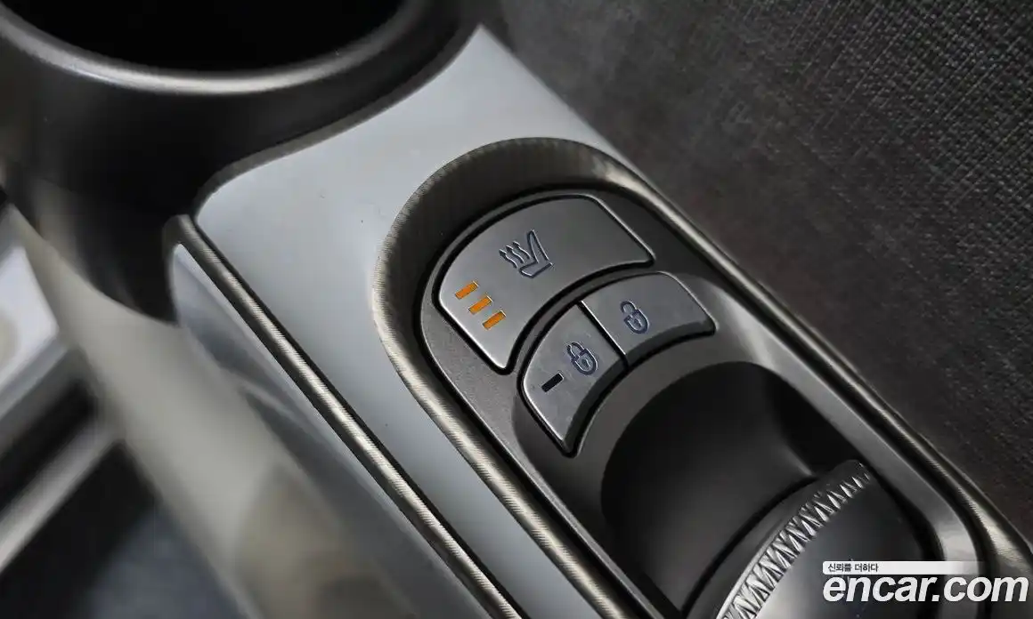 Genesis GV60 2022 0.1 Автомат в Москве № 817342, фото 18