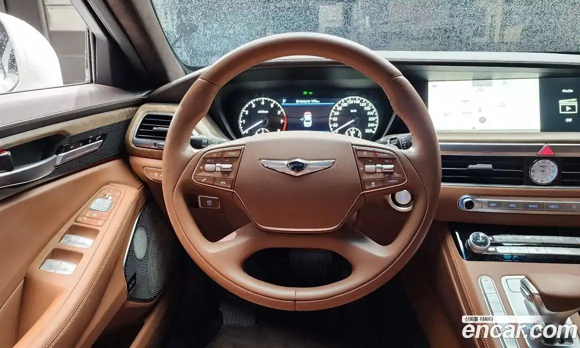 Genesis G90 2020 5.0 Автомат в Москве № 817397, фото 14