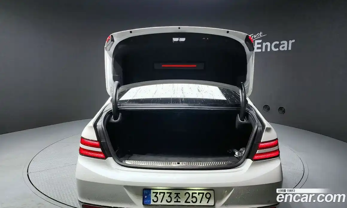 Genesis G90 2020 5.0 Автомат в Москве № 817397, фото 20