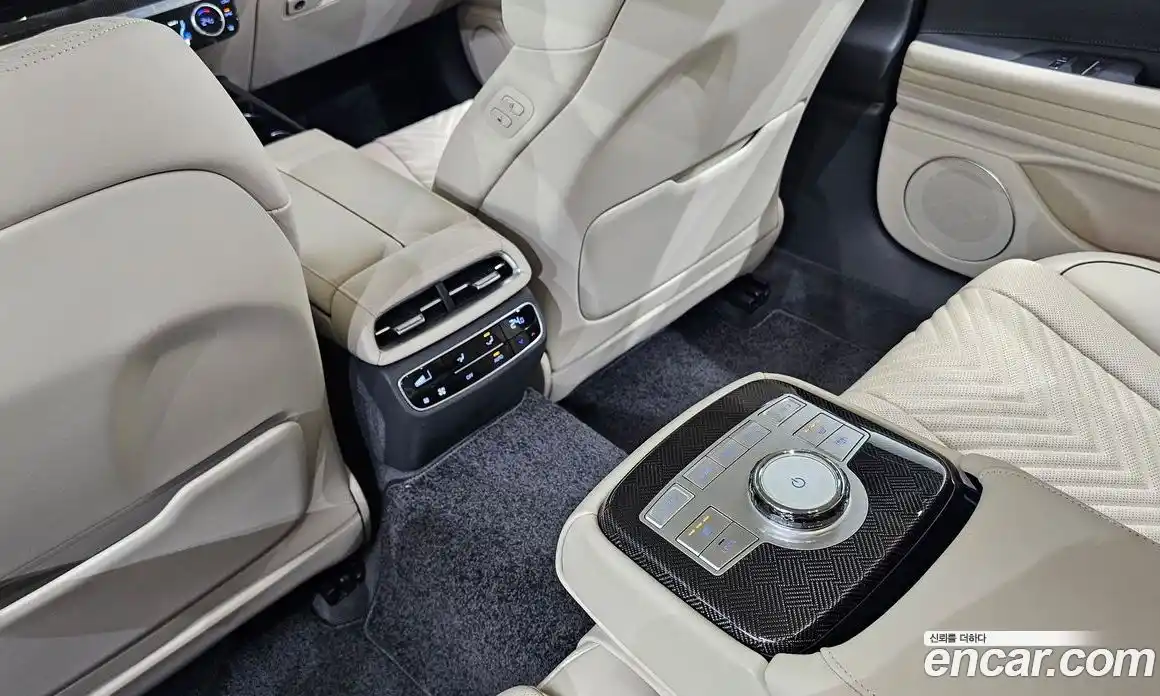 Genesis G80 2023 2.5 Автомат в Москве № 817428, фото 19