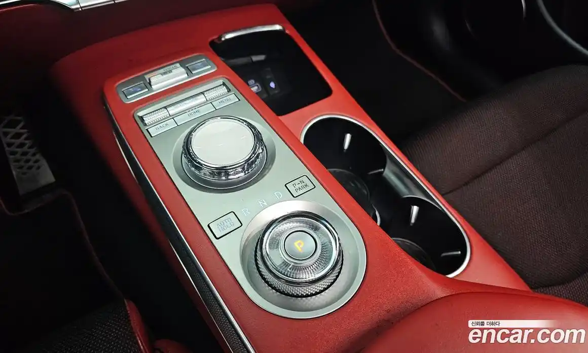 Genesis GV70 2021 3.5 Автомат в Москве № 817549, фото 9