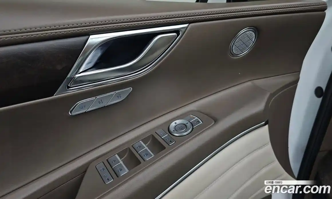 Genesis GV80 2021 2.5 Автомат в Москве № 817670, фото 17