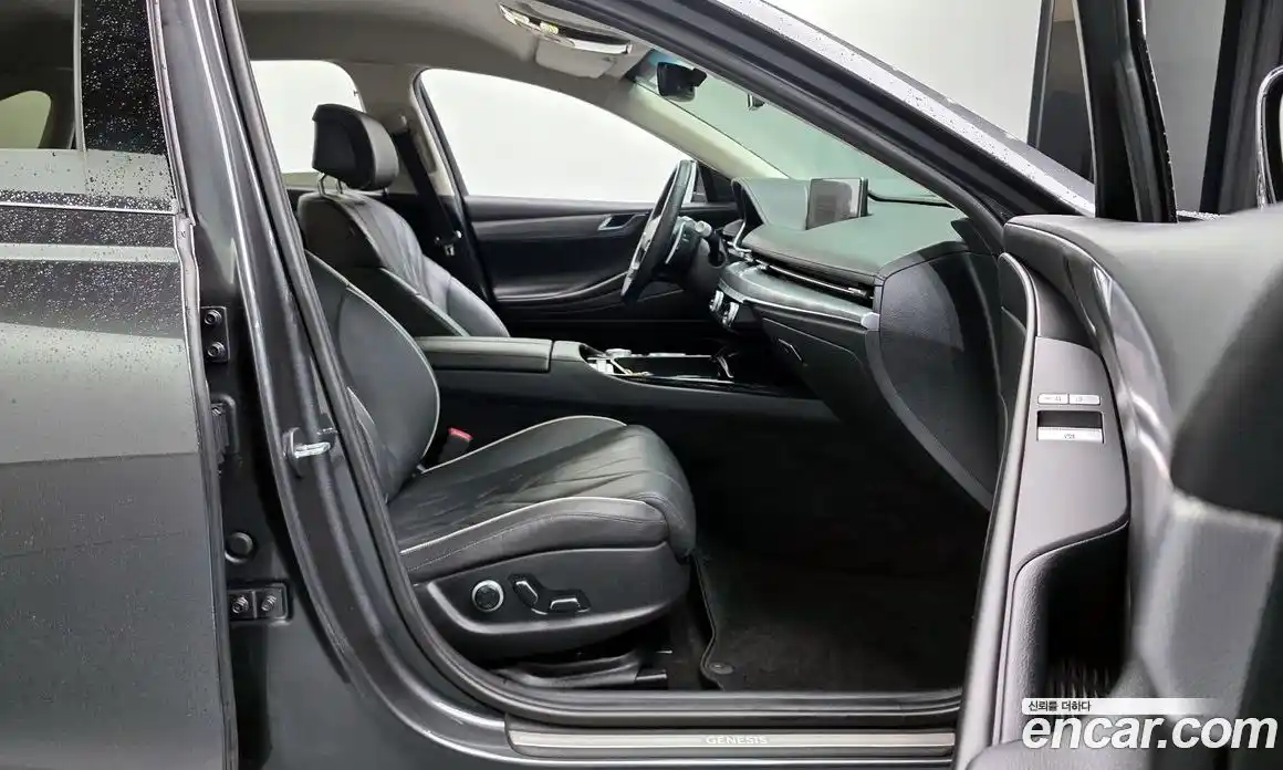 Genesis G80 2020 2.5 Автомат в Москве № 817835, фото 12