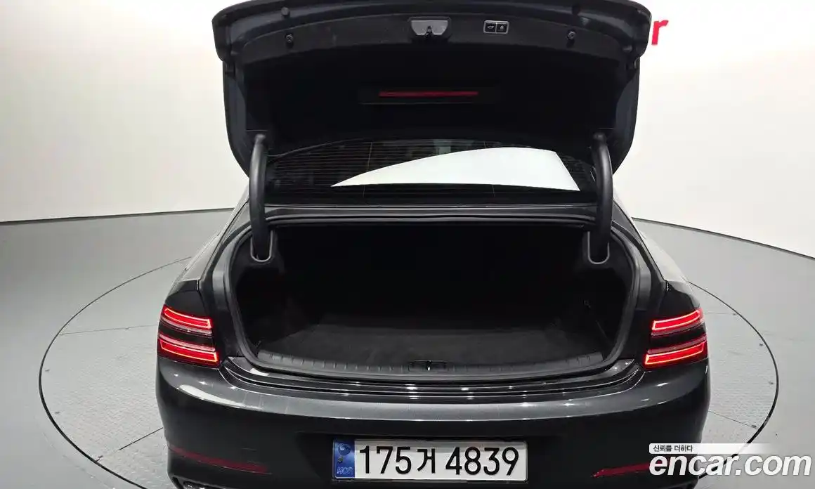 Genesis G80 2020 2.5 Автомат в Москве № 817878, фото 20