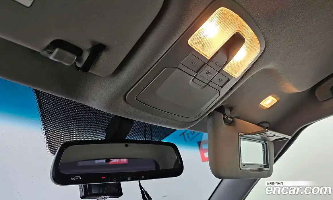 SsangYong TIBOLI 2016 1.6 Автомат в Москве № 818395, фото 19