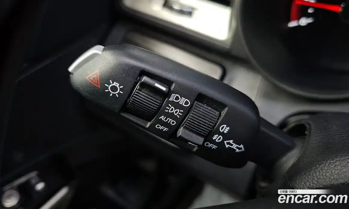 SsangYong TIBOLI 2016 1.6 Автомат в Москве № 818477, фото 15