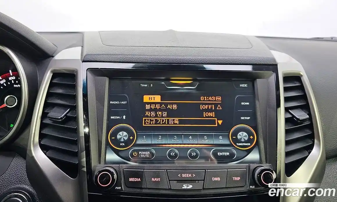 SsangYong TIBOLI 2016 1.6 Автомат в Москве № 818477, фото 18