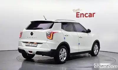 SsangYong TIBOLI 2016 1.6 Автомат в Москве № 818477, миниатюра 2