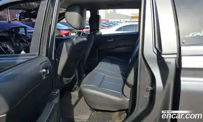 SsangYong Korando 2016 2.0 Автомат в Москве № 818746, миниатюра 12