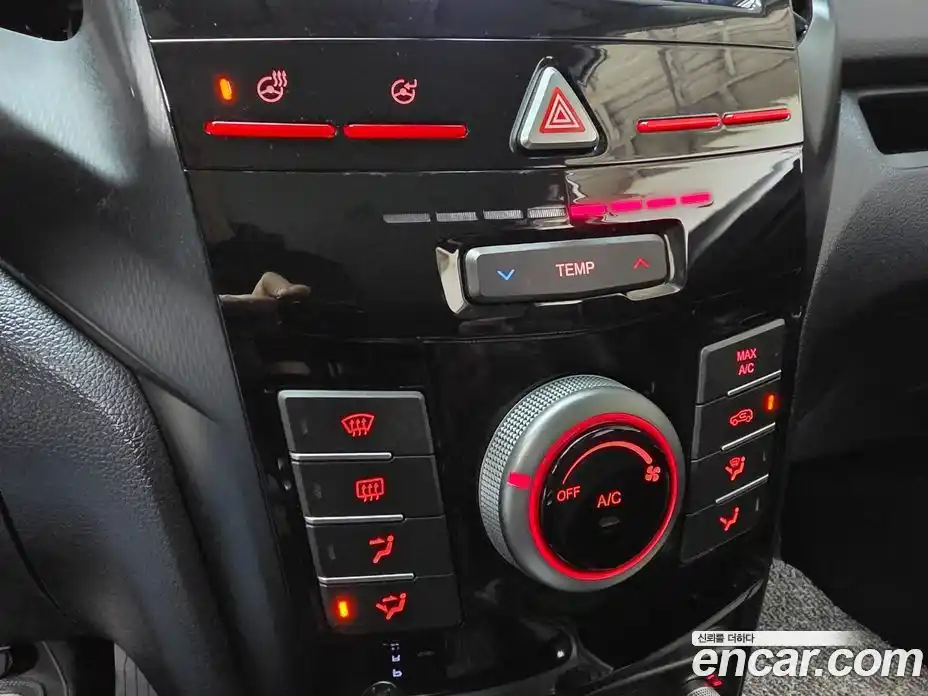 SsangYong TIBOLI 2019 1.6 Автомат в Москве № 818951, фото 14