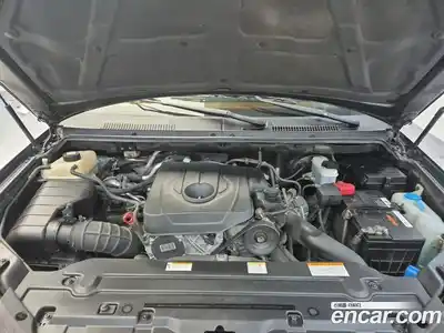 SsangYong Korando 2015 2.2 Автомат в Москве № 819050, миниатюра 5