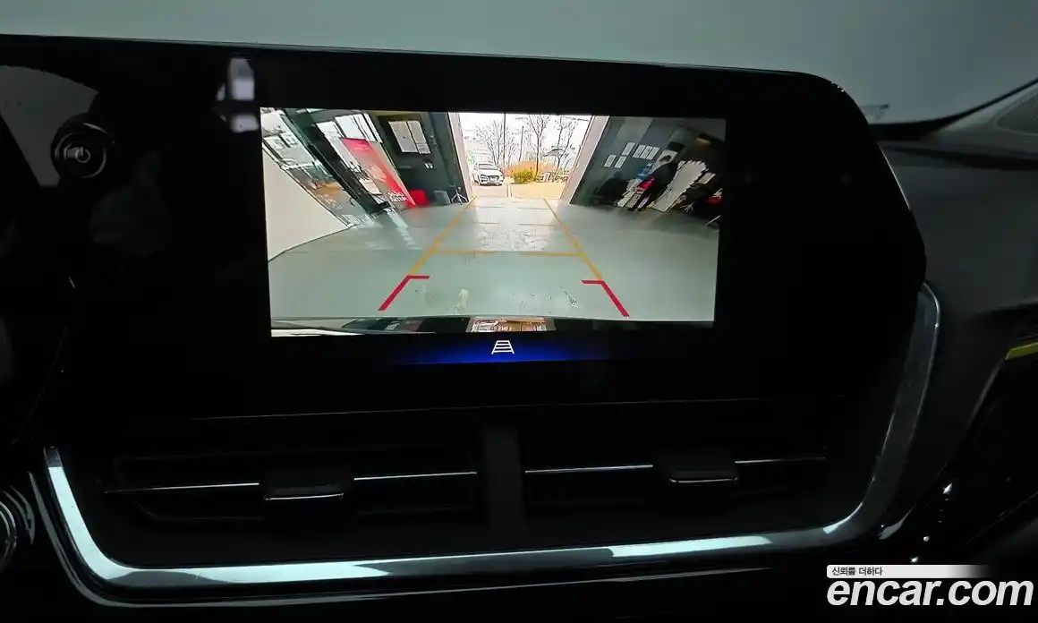 Chevrolet Trax 2023 1.2 Автомат в Москве № 819317, фото 15