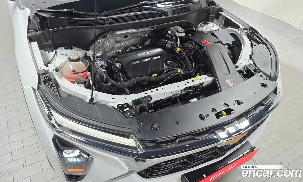 Chevrolet Trax 2023 1.2 Автомат в Москве № 819357, фото 6