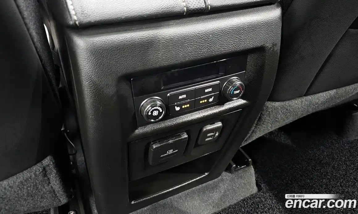 Chevrolet Traverse 2023 3.6 Автомат в Москве № 819364, фото 19