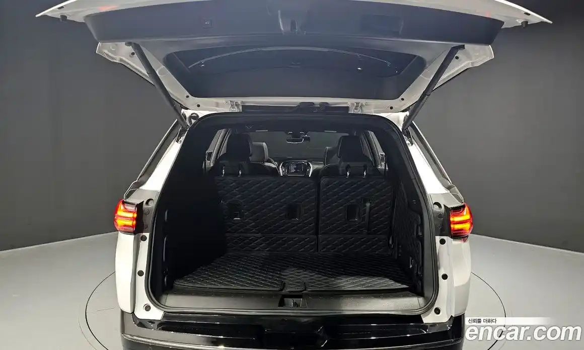 Chevrolet Traverse 2023 3.6 Автомат в Москве № 819364, фото 20