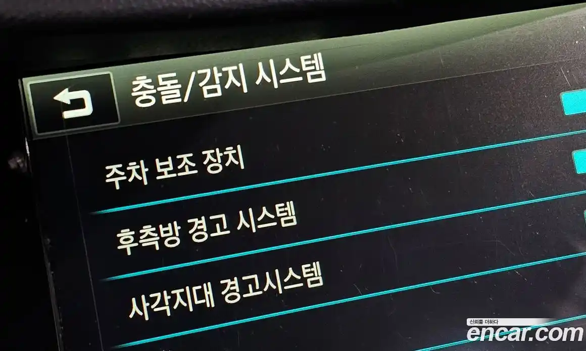 Chevrolet Trax 2019 1.4 Автомат в Москве № 819464, фото 20