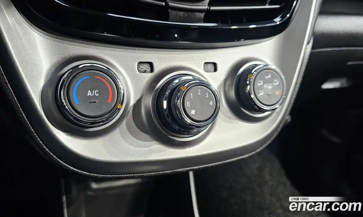 Chevrolet Spark 2018 1.0 Автомат в Москве № 819503, фото 19