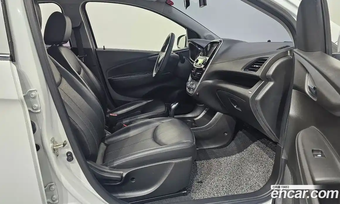 Chevrolet Spark 2018 1.0 Автомат в Москве № 819503, фото 10