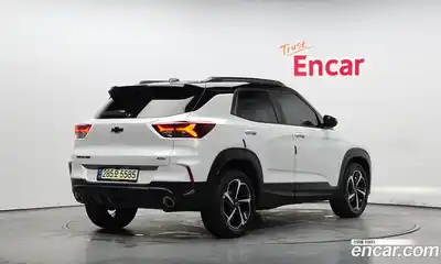 Chevrolet TrailBlazer 2022 1.3 Автомат в Москве № 819536, миниатюра 2