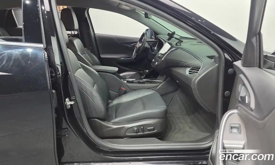 Chevrolet Malibu 2019 2.0 Автомат в Москве № 819679, фото 11