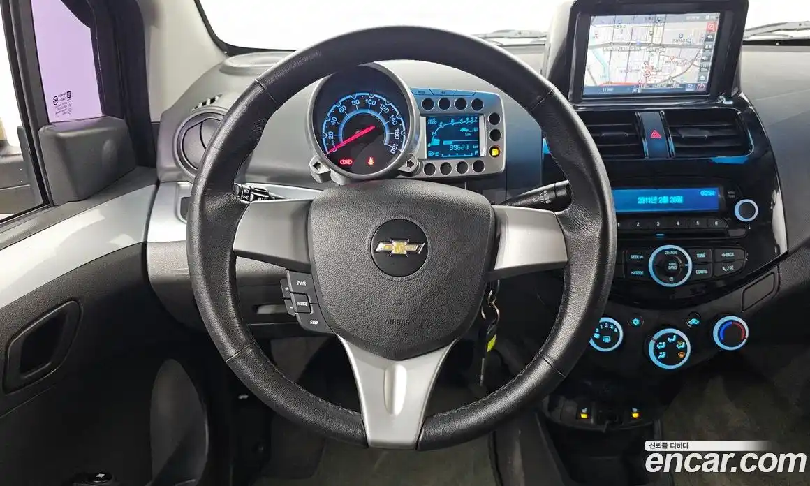 Chevrolet Spark 2013 1.0 Механическая в Москве № 819784, фото 15