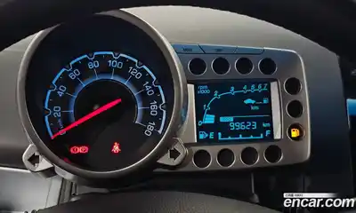 Chevrolet Spark 2013 1.0 Механическая в Москве № 819784, миниатюра 8